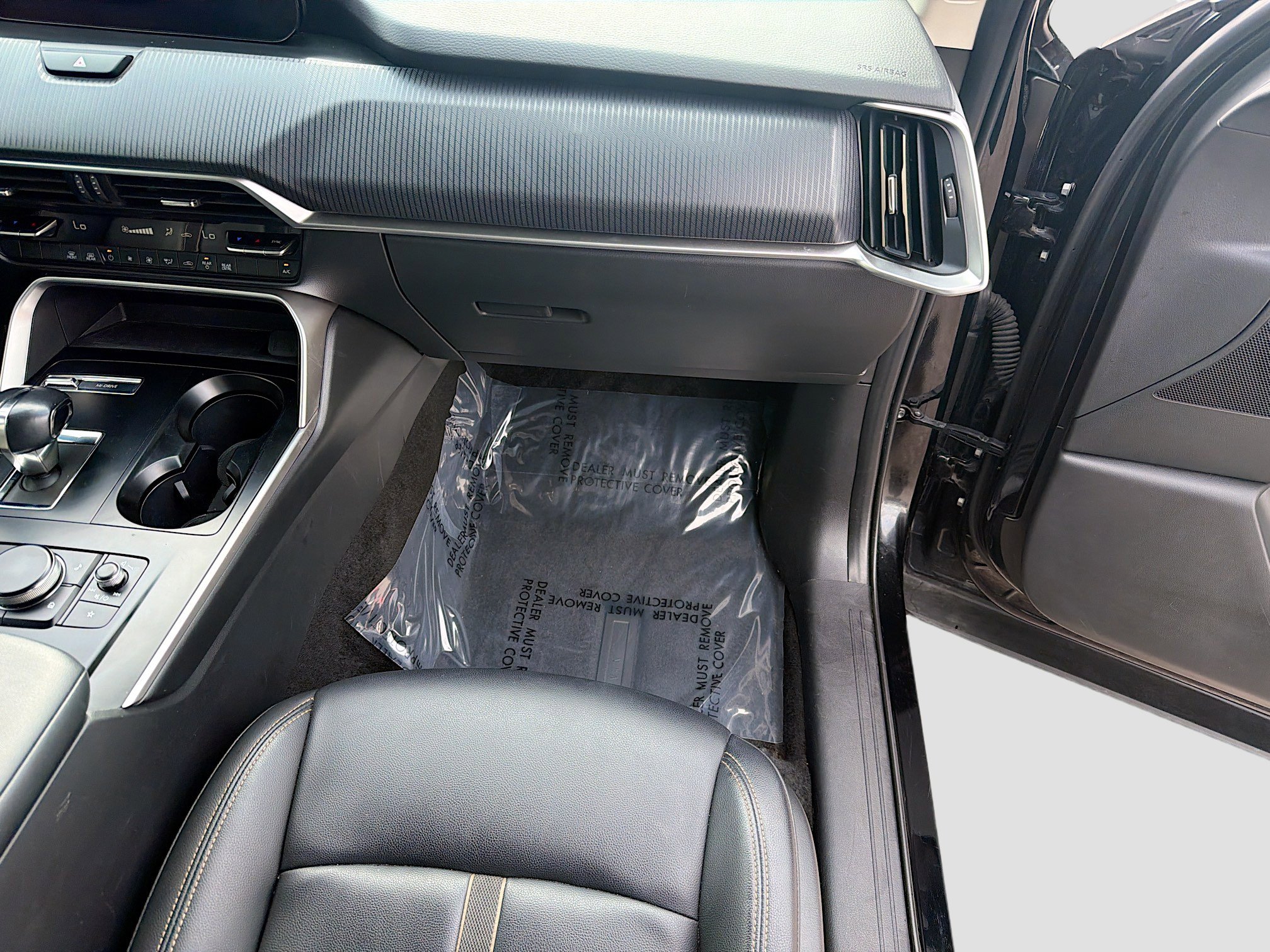 Used 2024 MAZDA CX-90 3.3 Turbo w/ Select Package image 18