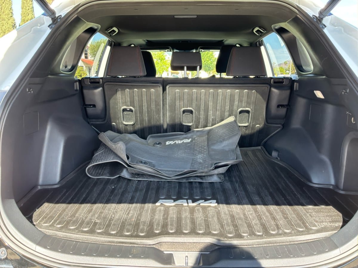 Used 2023 Toyota RAV4 SE w/ Weather & Moonroof Package AWD/4WD image 24