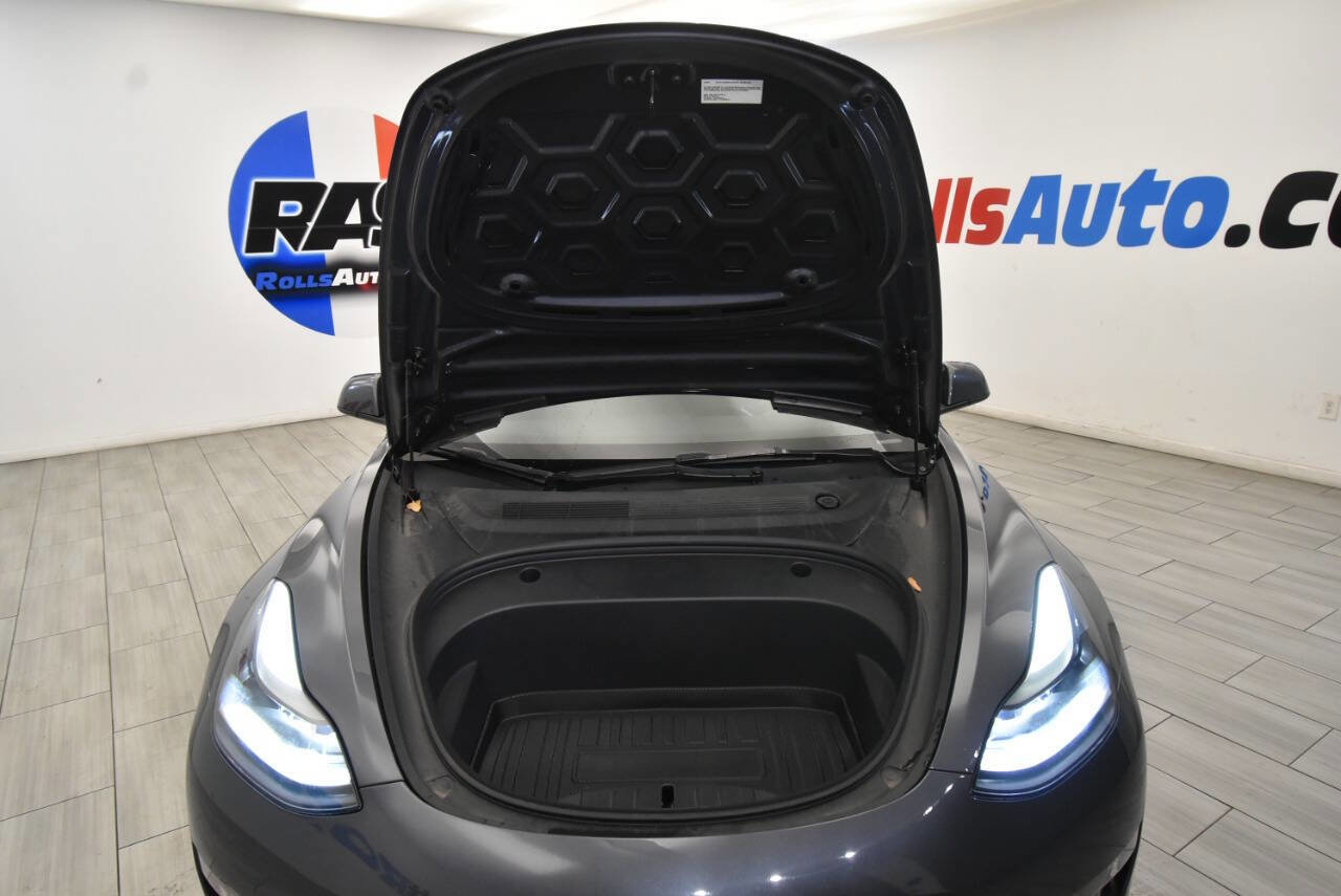 Used 2023 Tesla Model 3 Standard Range image 41
