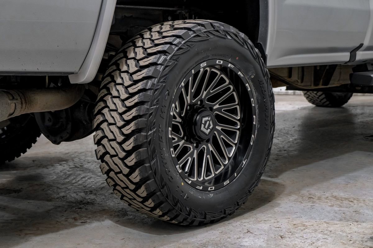 Used 2019 GMC Sierra 3500 SLT w/ Duramax Plus Package AWD/4WD image 54