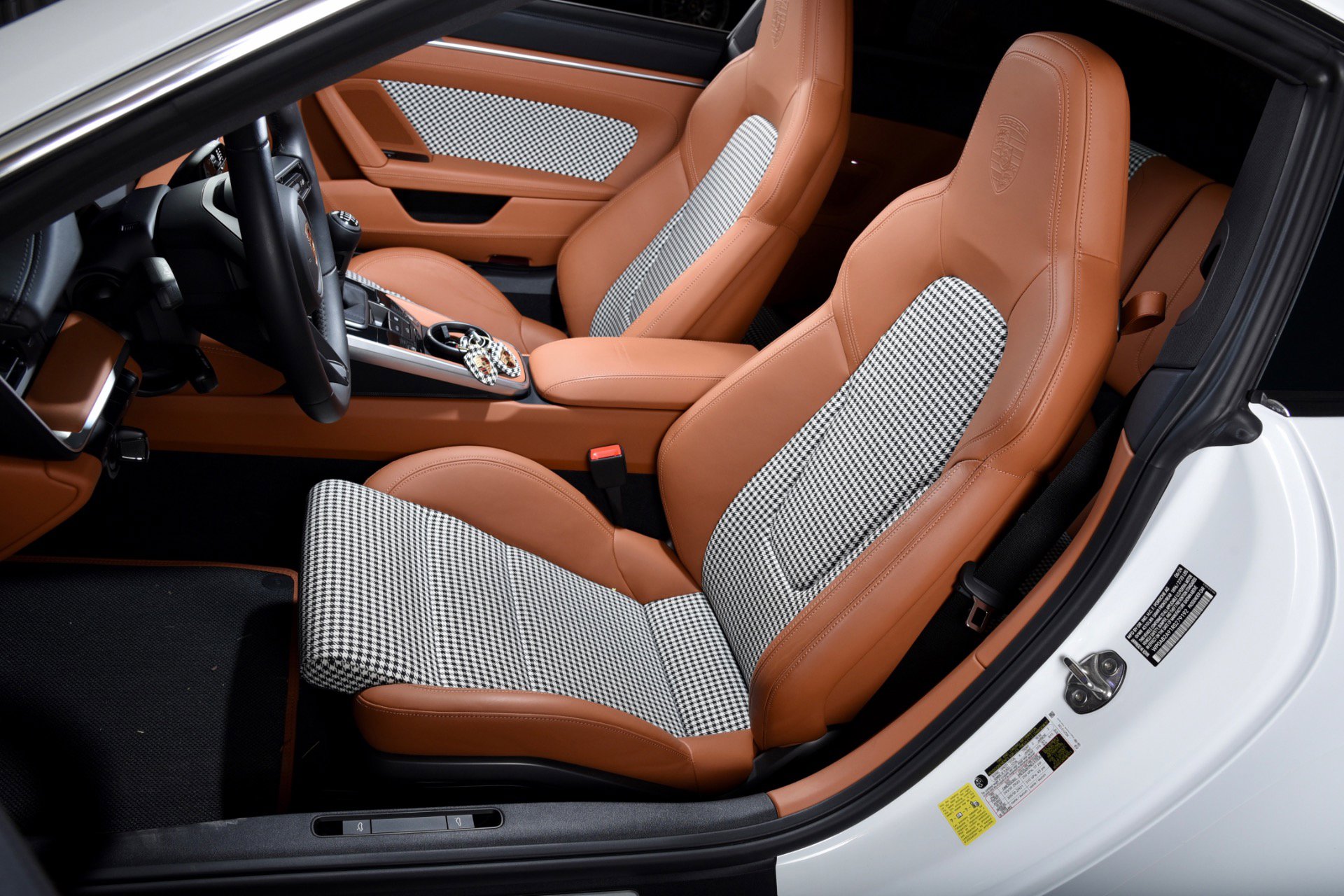 Used 2024 Porsche 911 Carrera S image 19