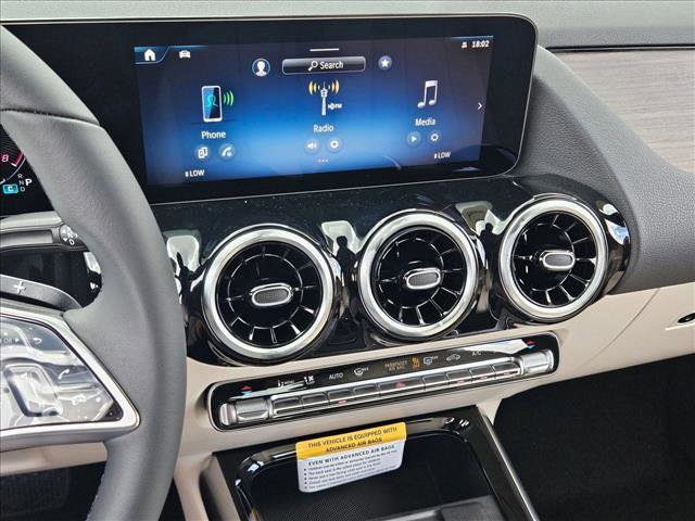 New 2026 Mercedes-Benz GLA 250 image 13