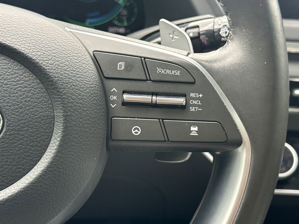 Used 2023 Hyundai Sonata Limited FWD image 28