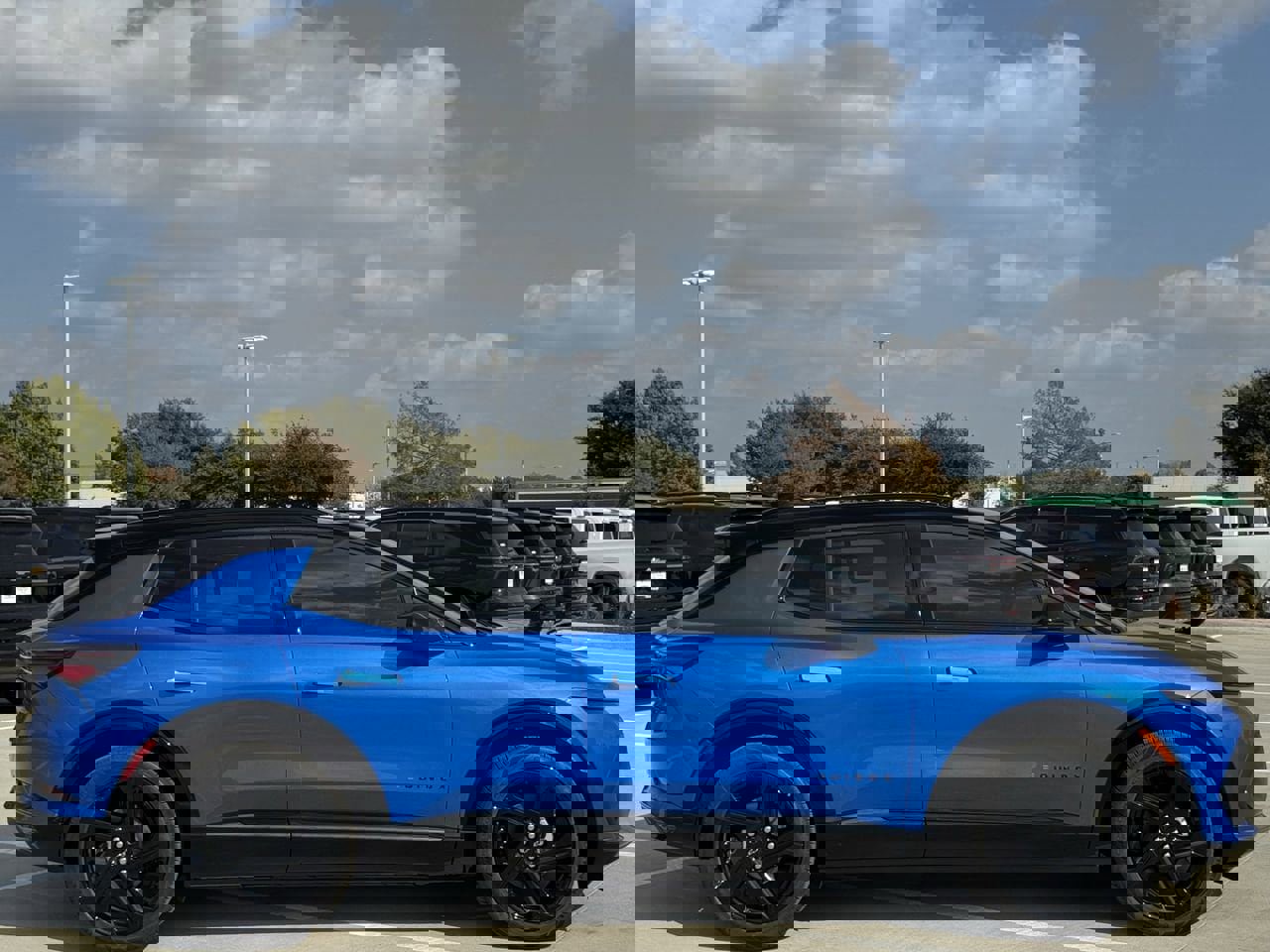 New 2026 Chevrolet Equinox EV RS image 3