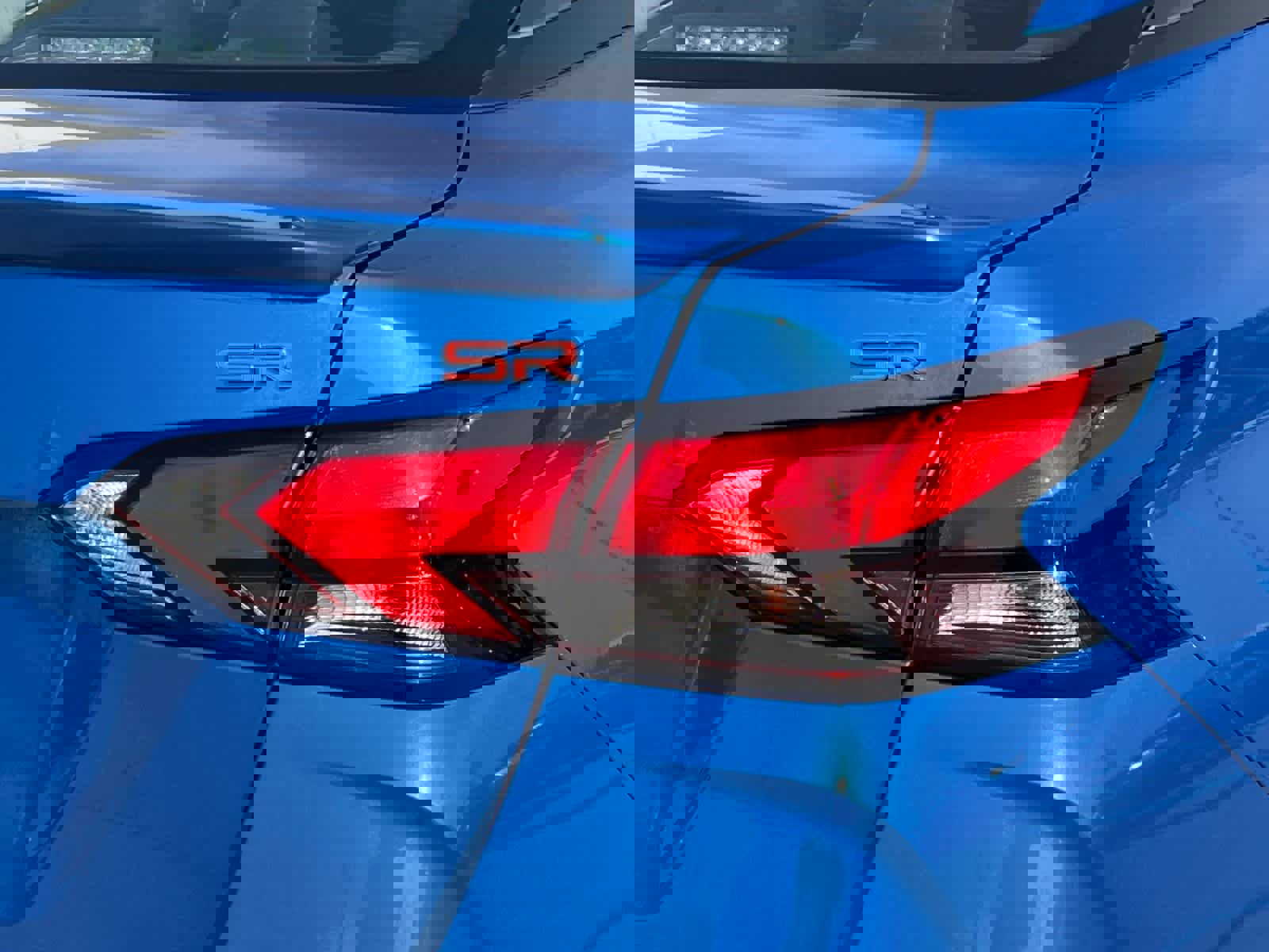 Used 2024 Nissan Versa SR image 26