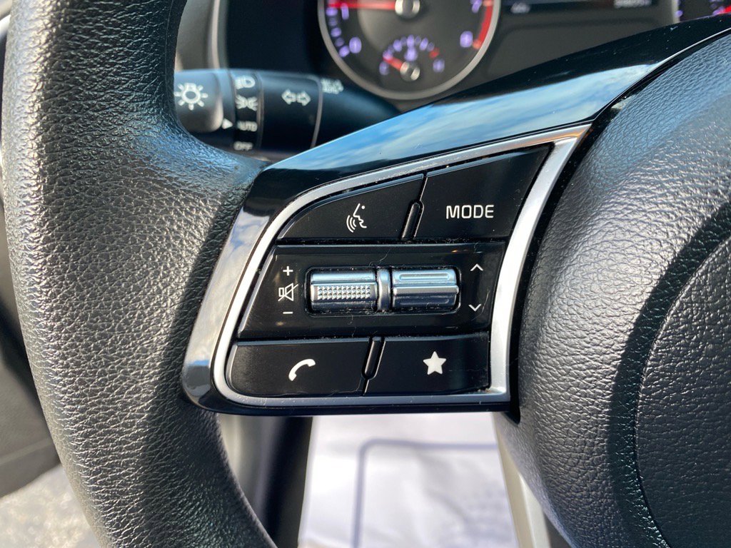 Certified 2023 Kia Forte LXS image 17