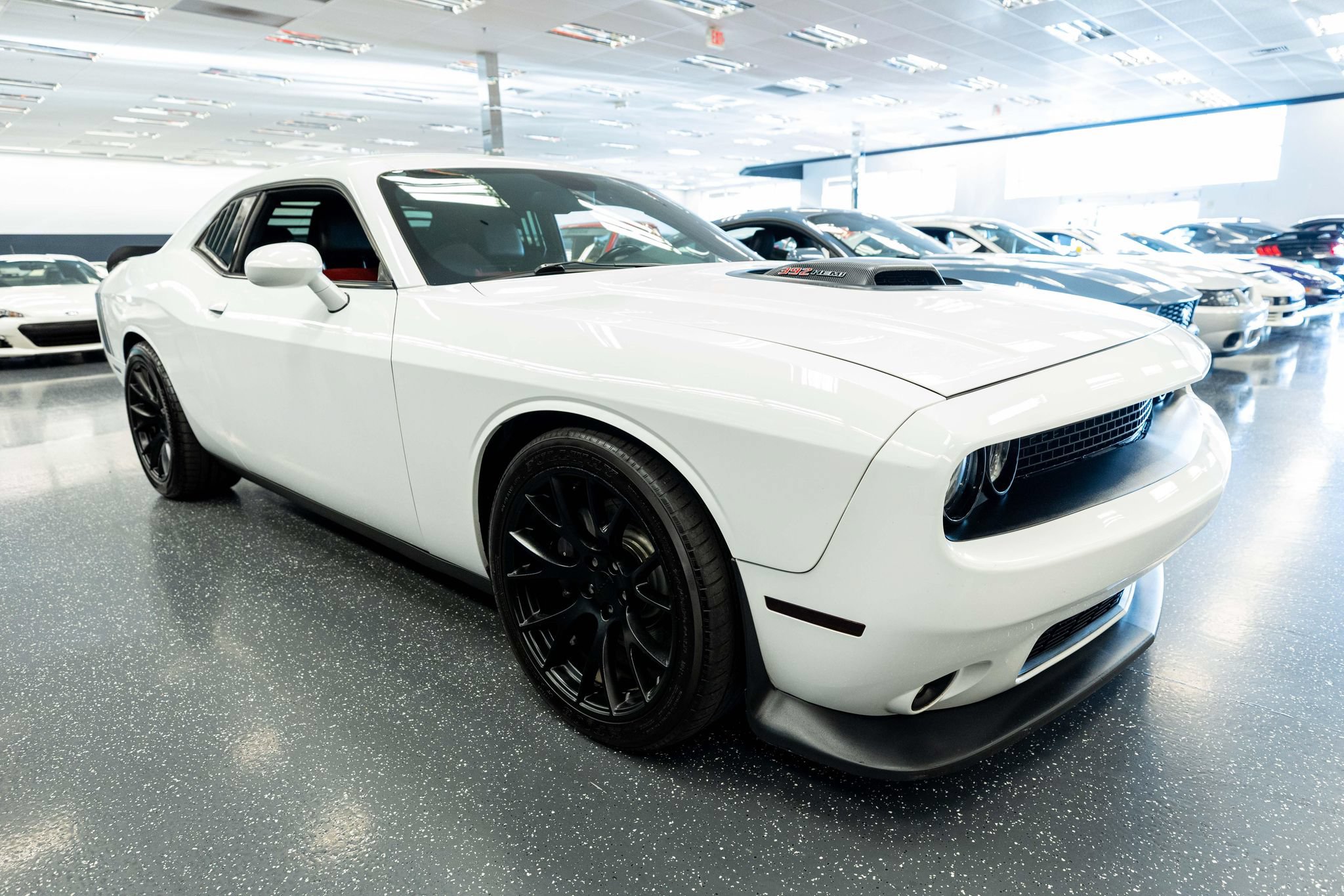 Used 2016 Dodge Challenger R/T Scat Pack RWD image 4
