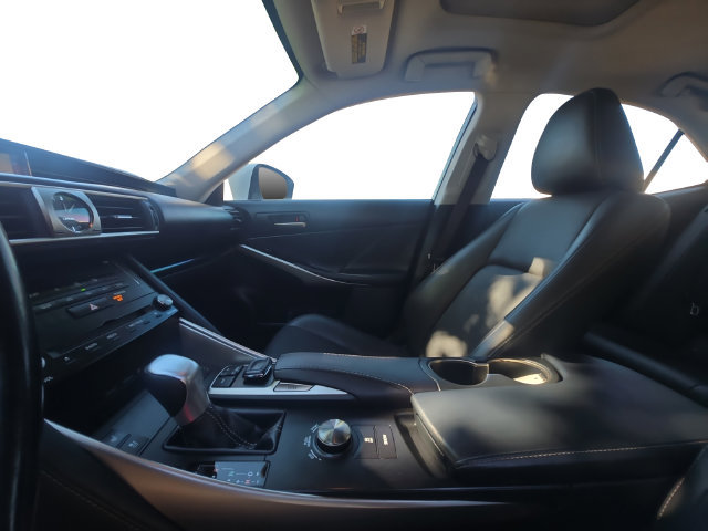 Used 2017 Lexus IS 300 AWD w/ Navigation System Package image 11