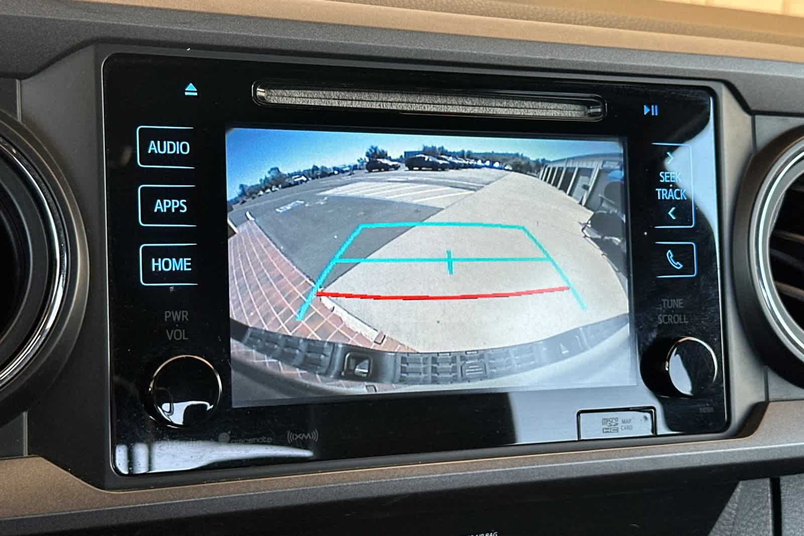 Used 2019 Toyota Tacoma TRD Sport w/ Technology Package AWD/4WD image 19