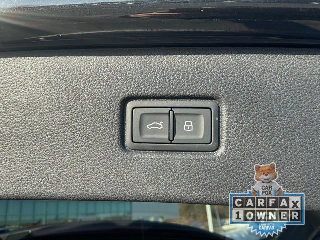 Used 2025 Audi Q7 3.0T Premium Plus image 9