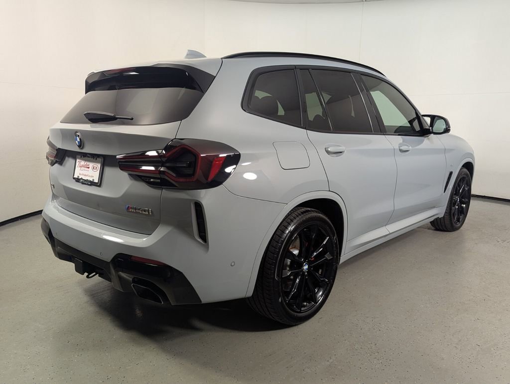 Used 2022 BMW X3 M40i image 7