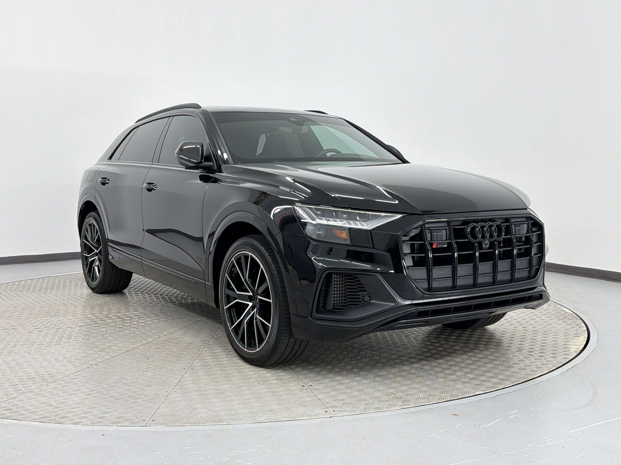 Used 2023 Audi SQ8 Prestige AWD/4WD image 7