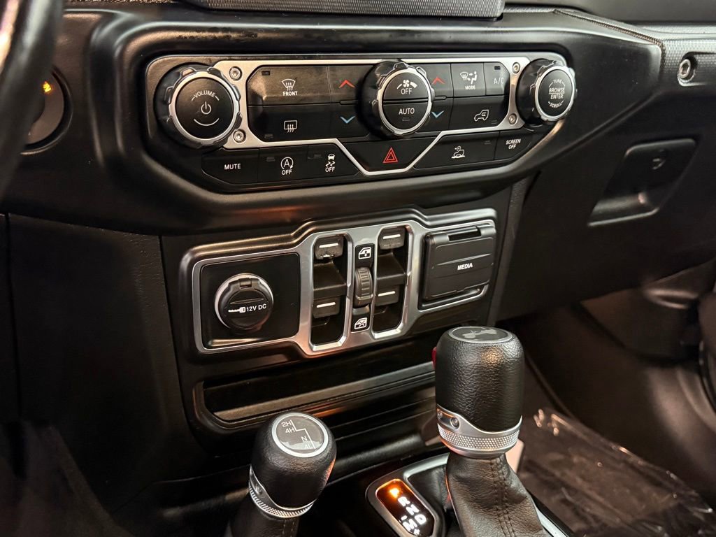 Used 2021 Jeep Wrangler Unlimited Sport image 20