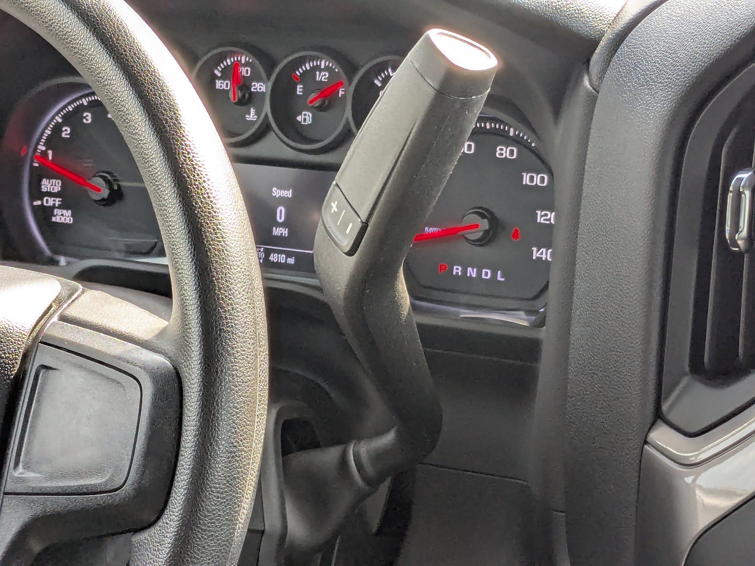 Used 2026 Chevrolet Silverado 1500 Custom Trail Boss w/ LPO, Dark Essentials Package image 19