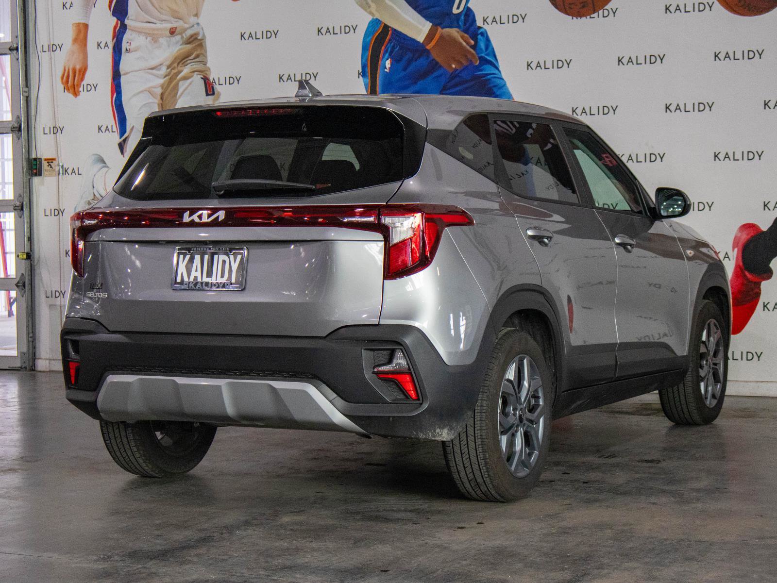 Used 2026 Kia Seltos LX image 24