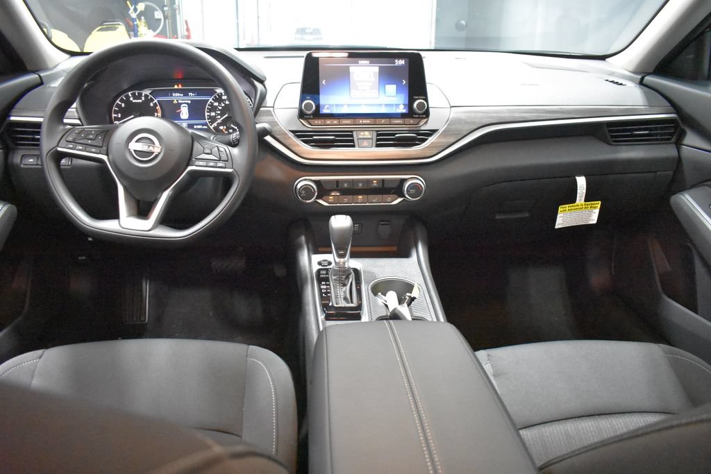 New 2026 Nissan Altima 2.5 SV AWD/4WD image 13
