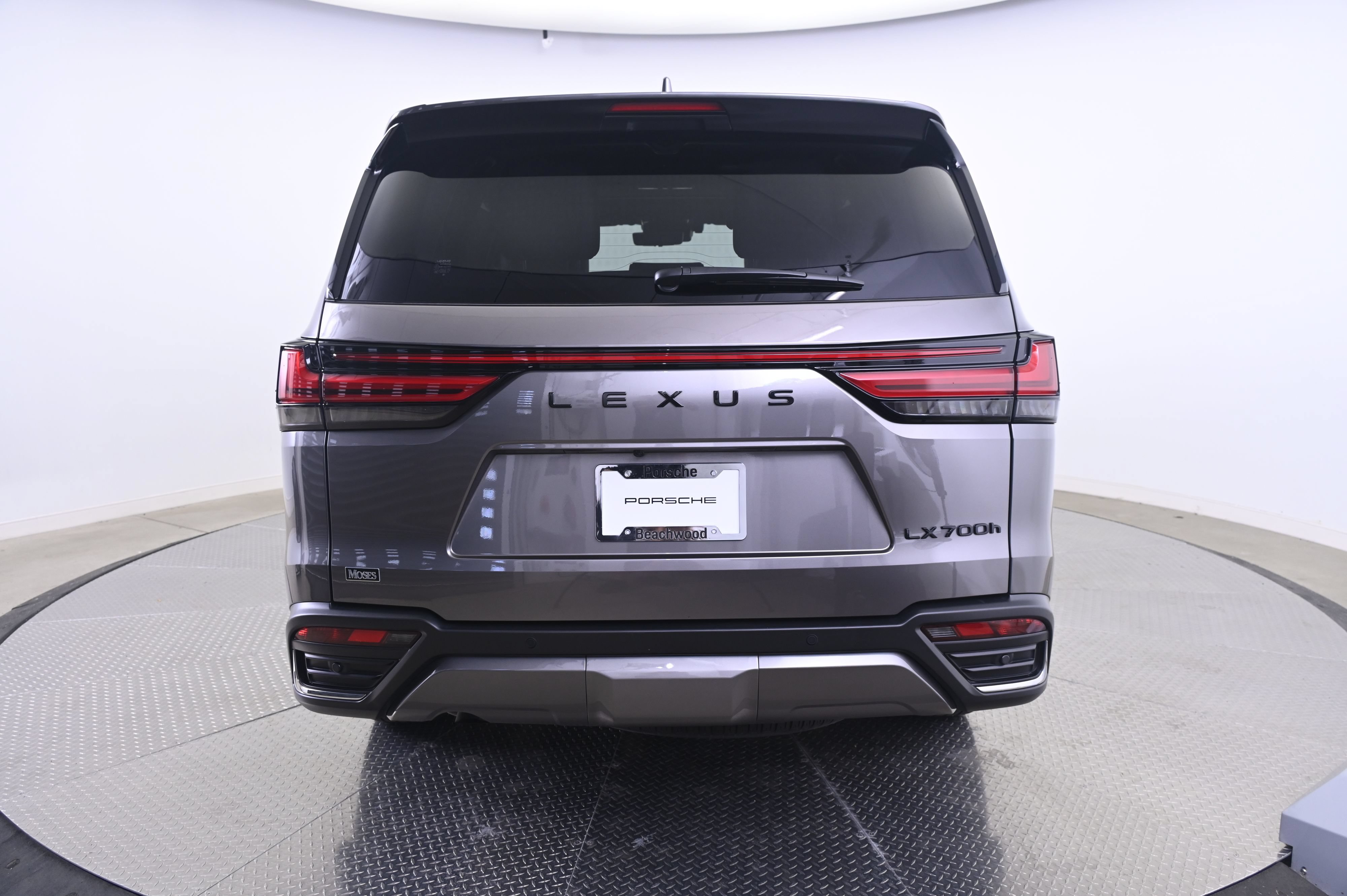 Used 2026 Lexus LX 700h Luxury AWD/4WD image 6
