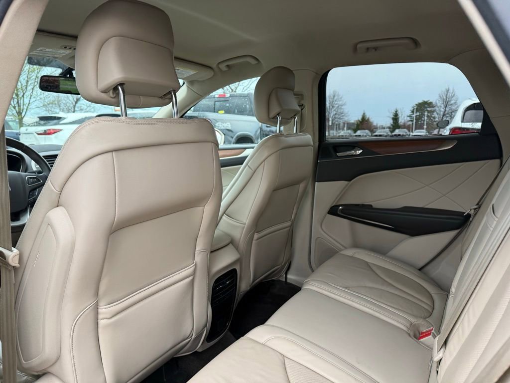 Used 2017 Lincoln MKC Select w/ Select Plus Package image 16