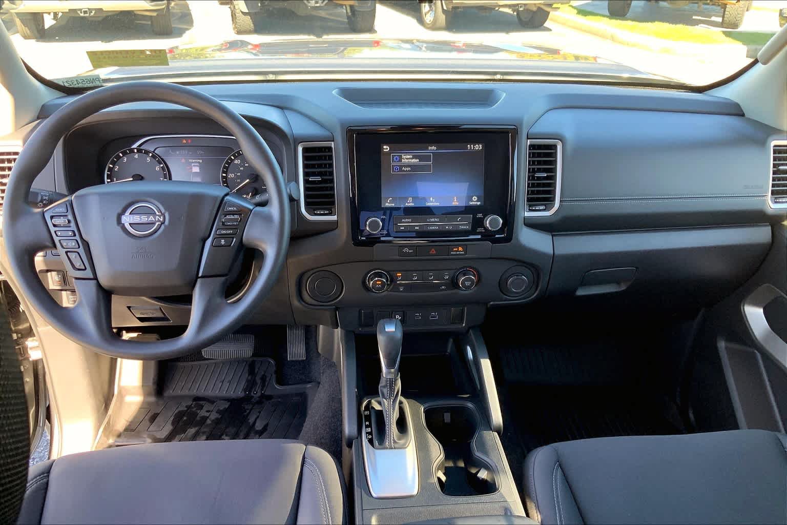 Used 2023 Nissan Frontier SV w/ Technology Package RWD image 15