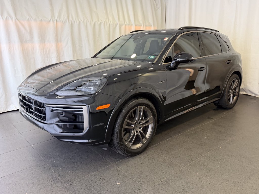 Certified 2025 Porsche Cayenne Turbo AWD/4WD 360° Tour