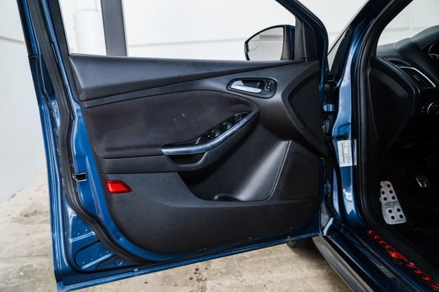 Used 2018 Ford Focus ST image 62