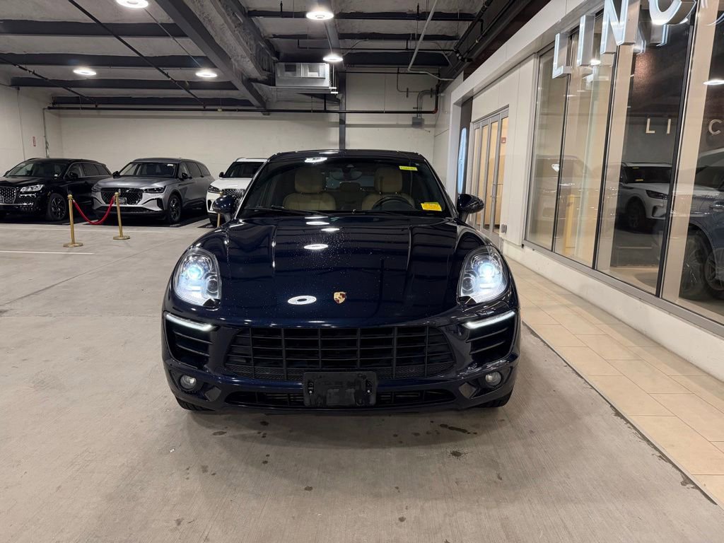 Used 2017 Porsche Macan AWD/4WD image 4