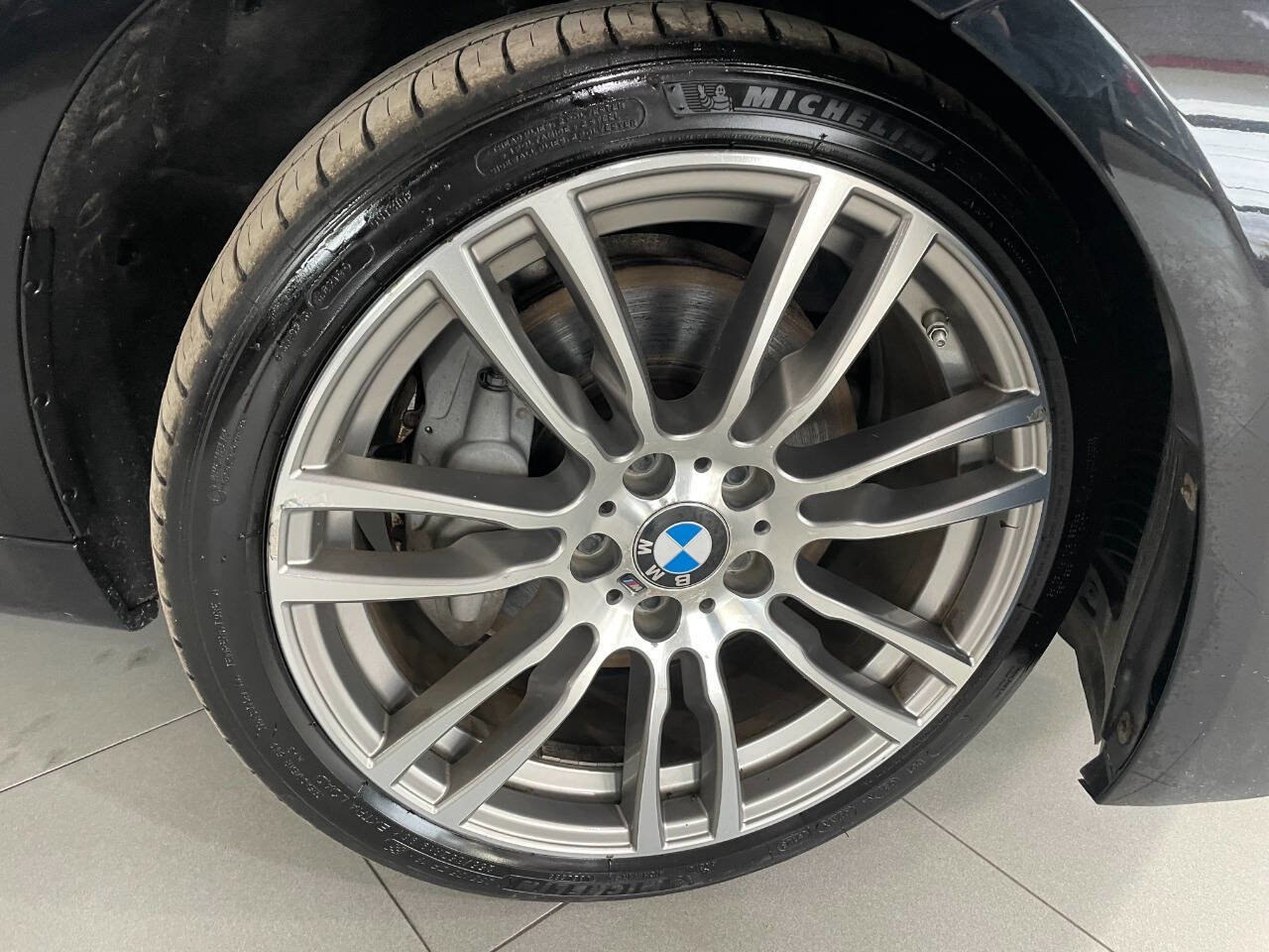 Used 2017 BMW 340i xDrive Sedan image 9