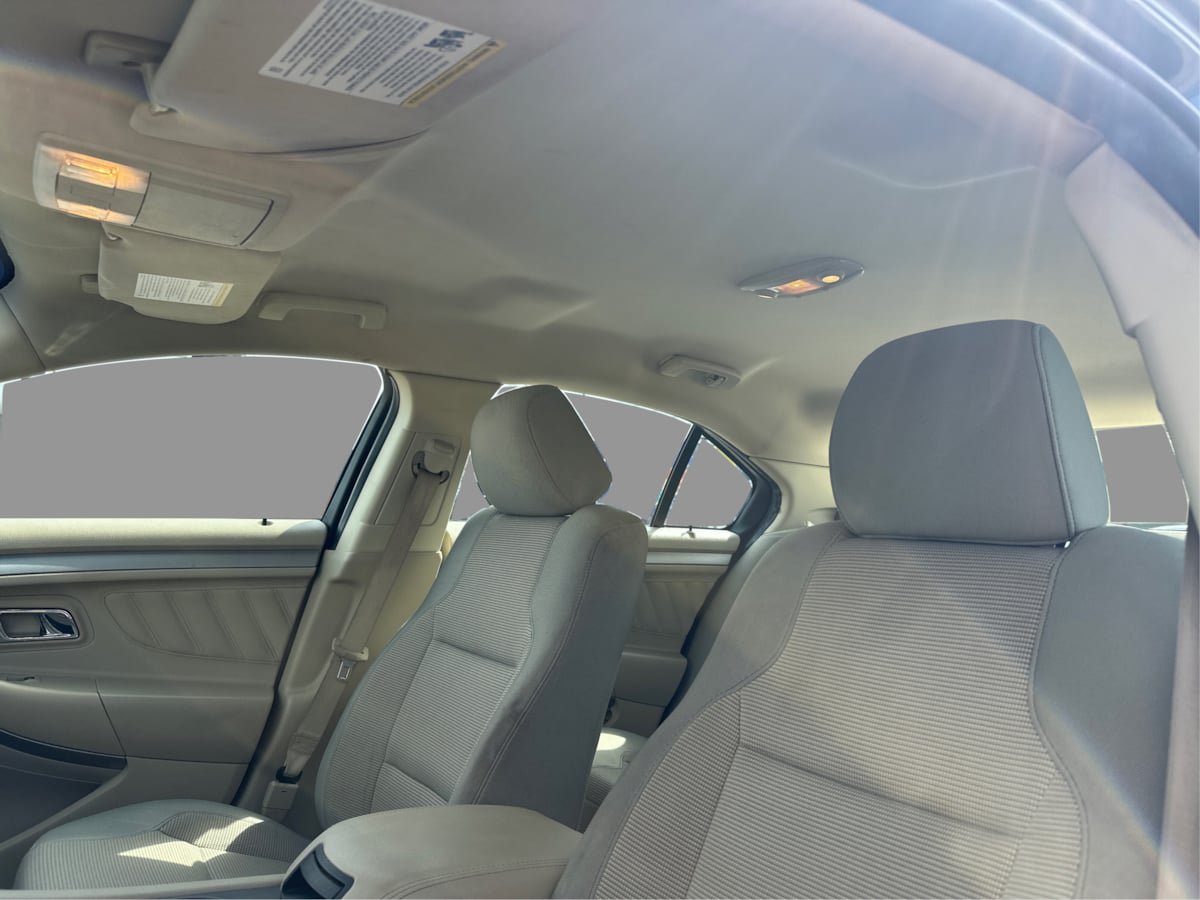 Used 2019 Ford Taurus SEL AWD/4WD image 34