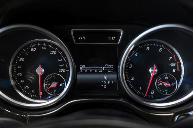 Used 2017 Mercedes-Benz GLS 550 4MATIC image 27