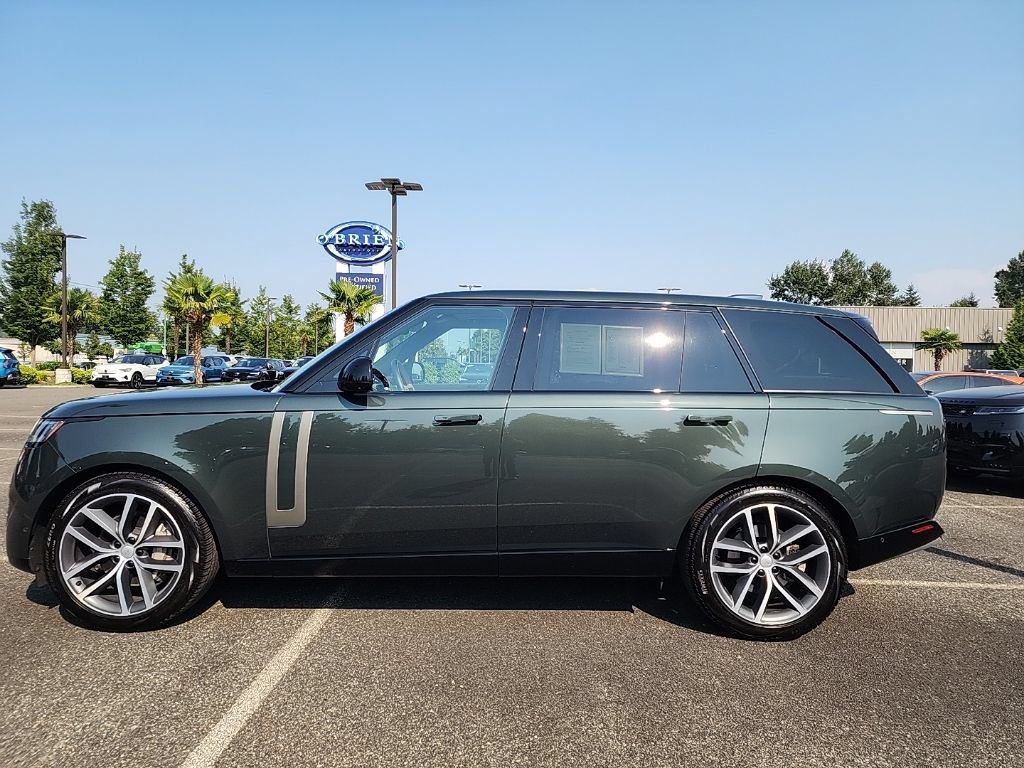Certified 2025 Land Rover Range Rover Long Wheelbase SE AWD/4WD image 1