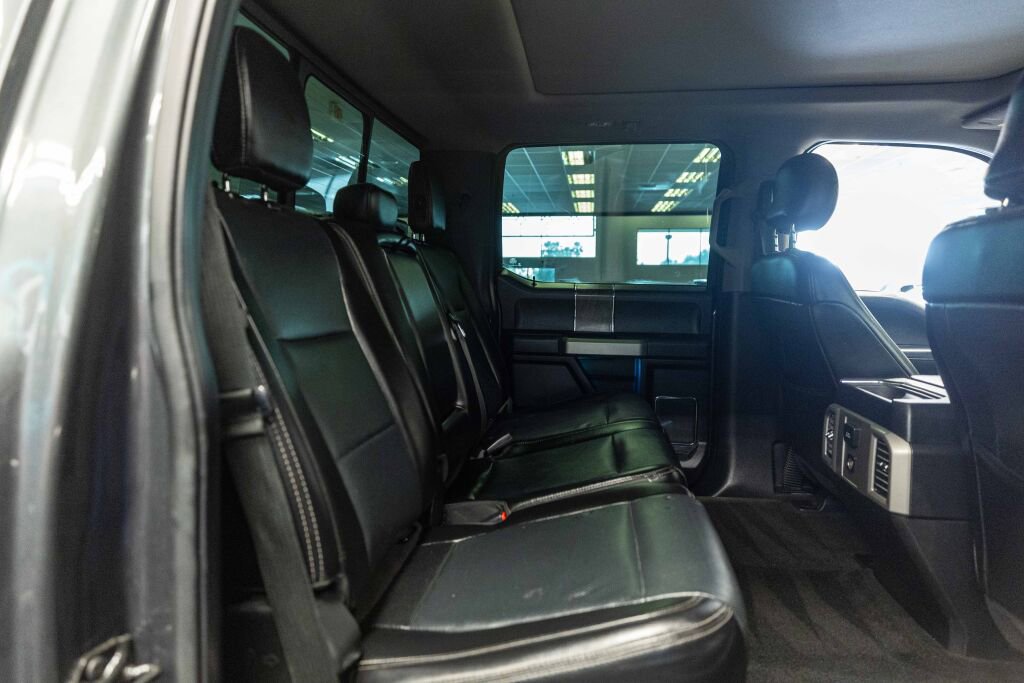 Used 2017 Ford F250 Lariat w/ Lariat Ultimate Package AWD/4WD image 15