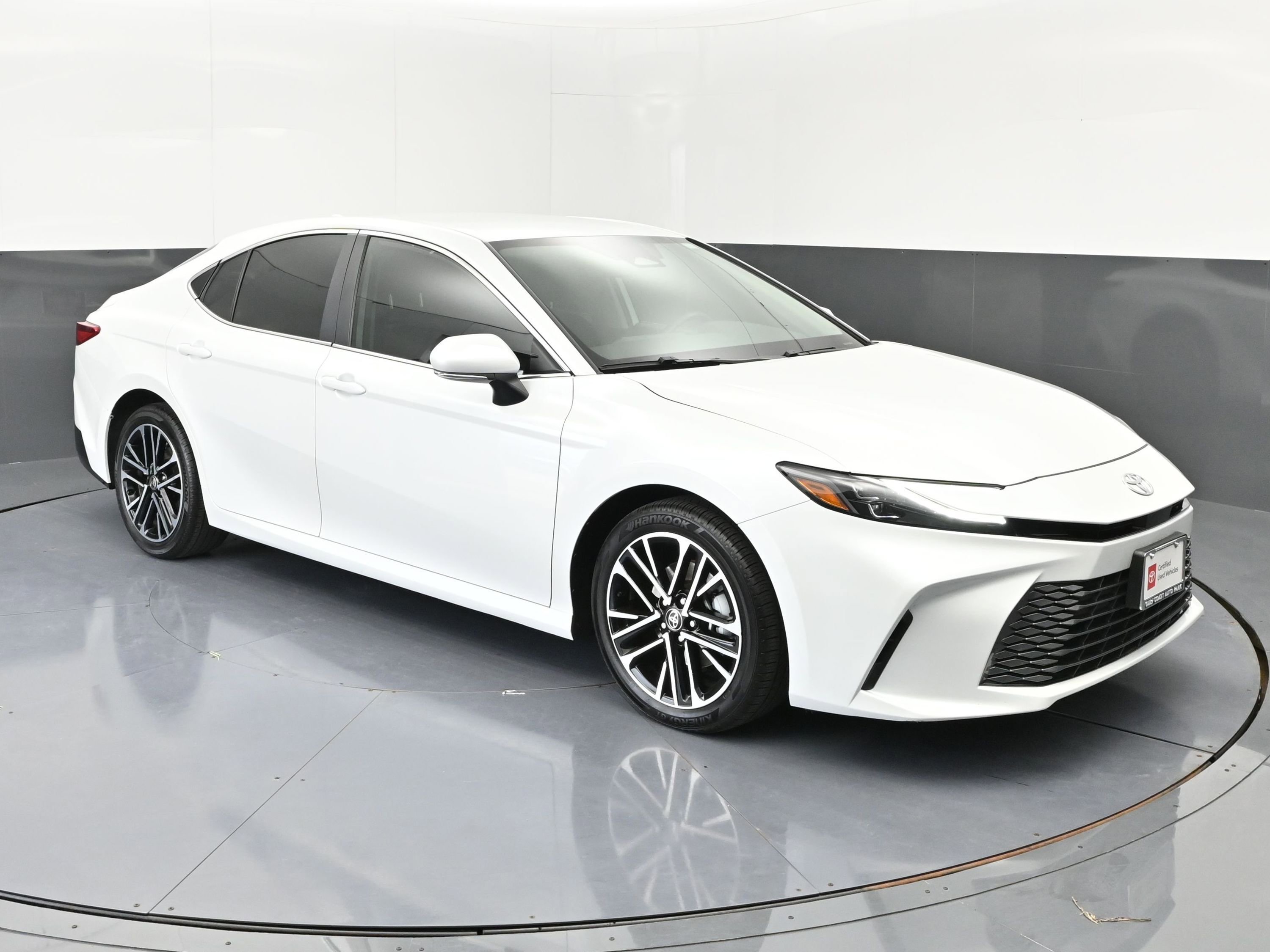 Certified 2025 Toyota Camry XLE image 2
