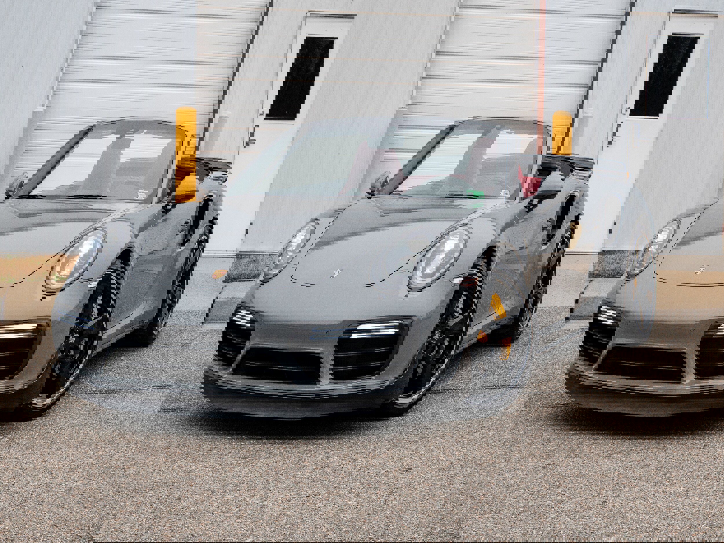 Used 2017 Porsche 911 Turbo S image 9