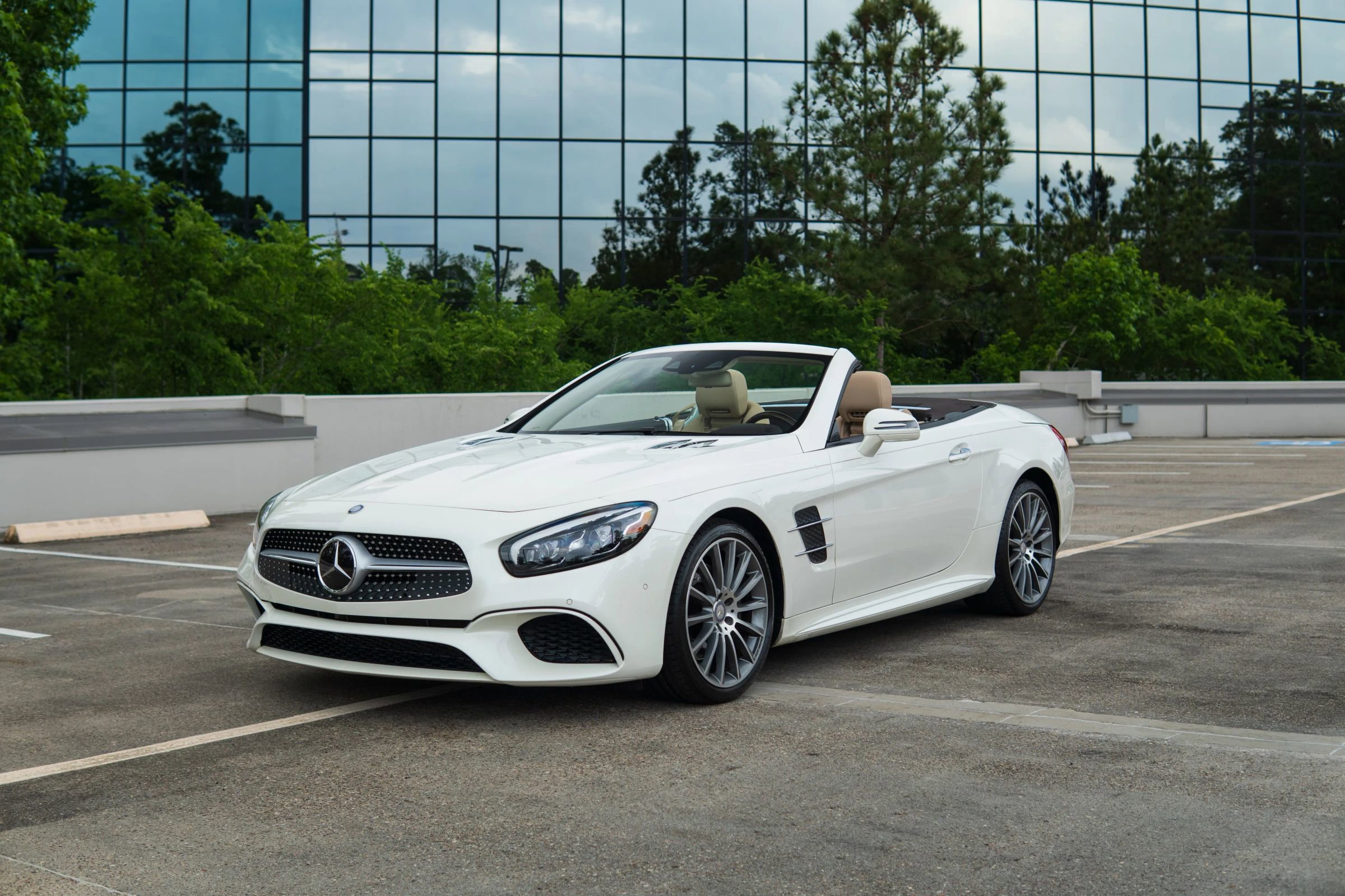 Used 2017 Mercedes-Benz SL 450 image 12