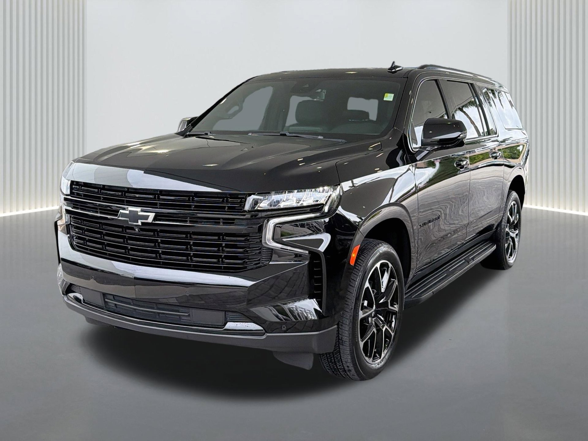 Used 2023 Chevrolet Suburban RST w/ Luxury Package
