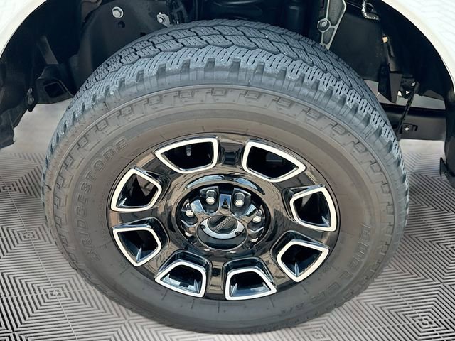 Used 2025 Ford F350 Platinum image 32