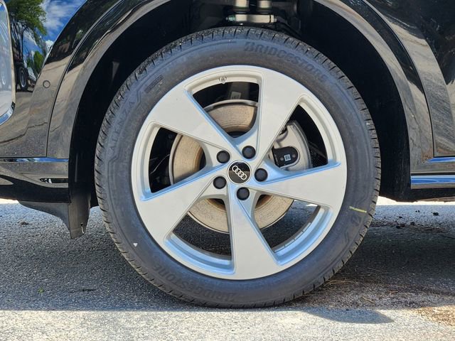 New 2026 Audi Q5 Premium Plus AWD/4WD image 9