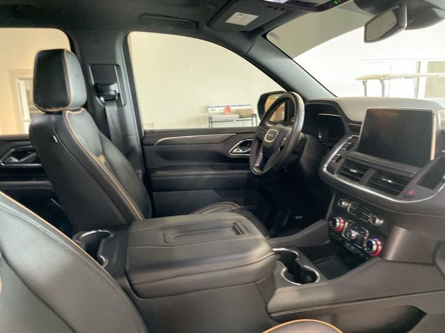 Used 2024 GMC Yukon XL AT4 w/ AT4 Premium Plus Package image 19