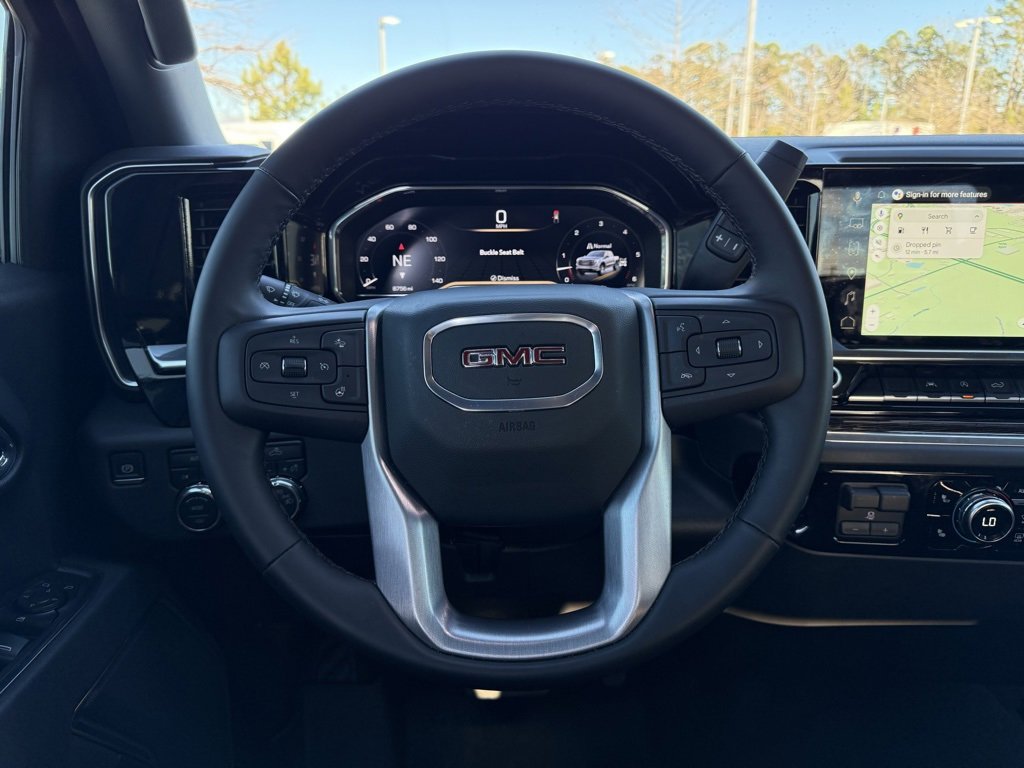 Used 2025 GMC Sierra 1500 SLE image 14