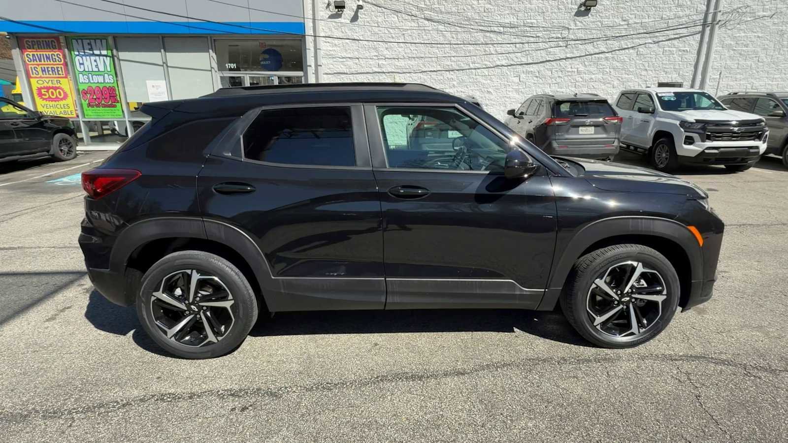 Certified 2023 Chevrolet TrailBlazer RS w/ Convenience Package FWD image 9