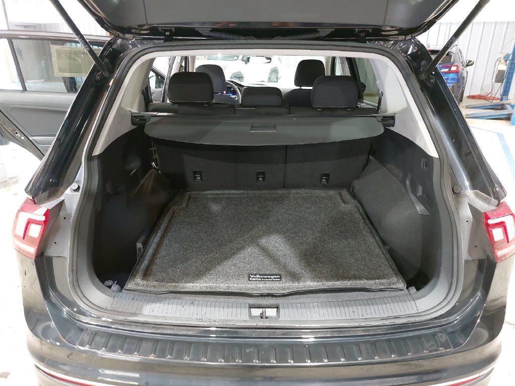 Used 2024 Volkswagen Tiguan S AWD/4WD image 12