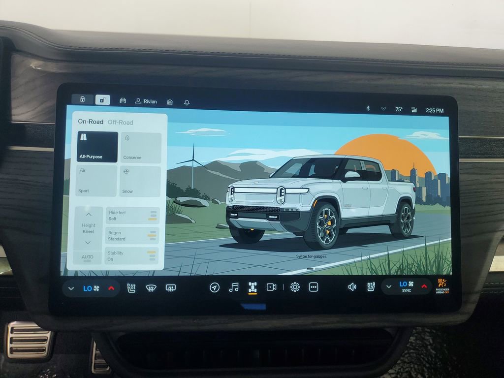 Used 2023 Rivian R1T Launch Edition AWD/4WD image 17