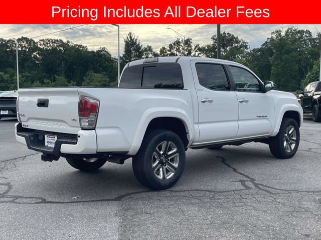 Used 2017 Toyota Tacoma Limited w/ Tow Package AWD/4WD image 3