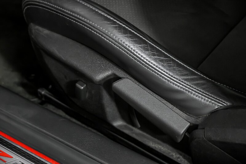 Used 2015 Chevrolet Camaro Z/28 RWD image 21