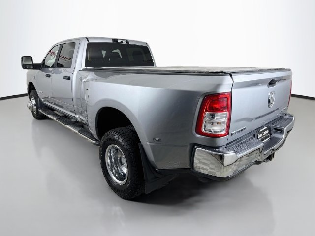 Used 2024 RAM 3500 Big Horn w/ Bed Utility Group AWD/4WD image 5