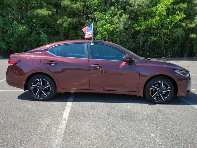 Used 2025 Nissan Sentra SV w/ All-Weather Package FWD image 3