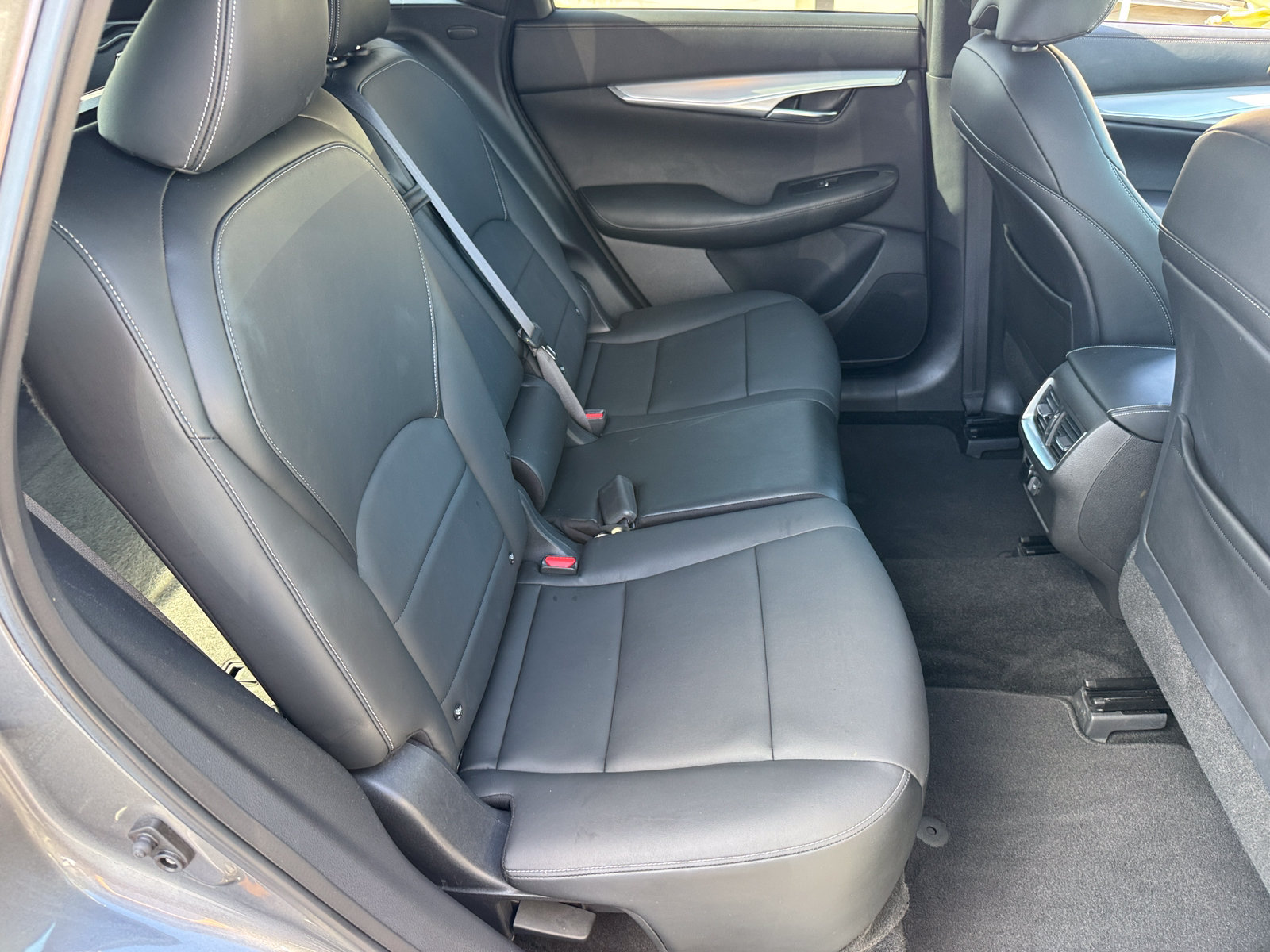Used 2020 INFINITI QX50 Essential w/ Edition 30 Package FWD image 8