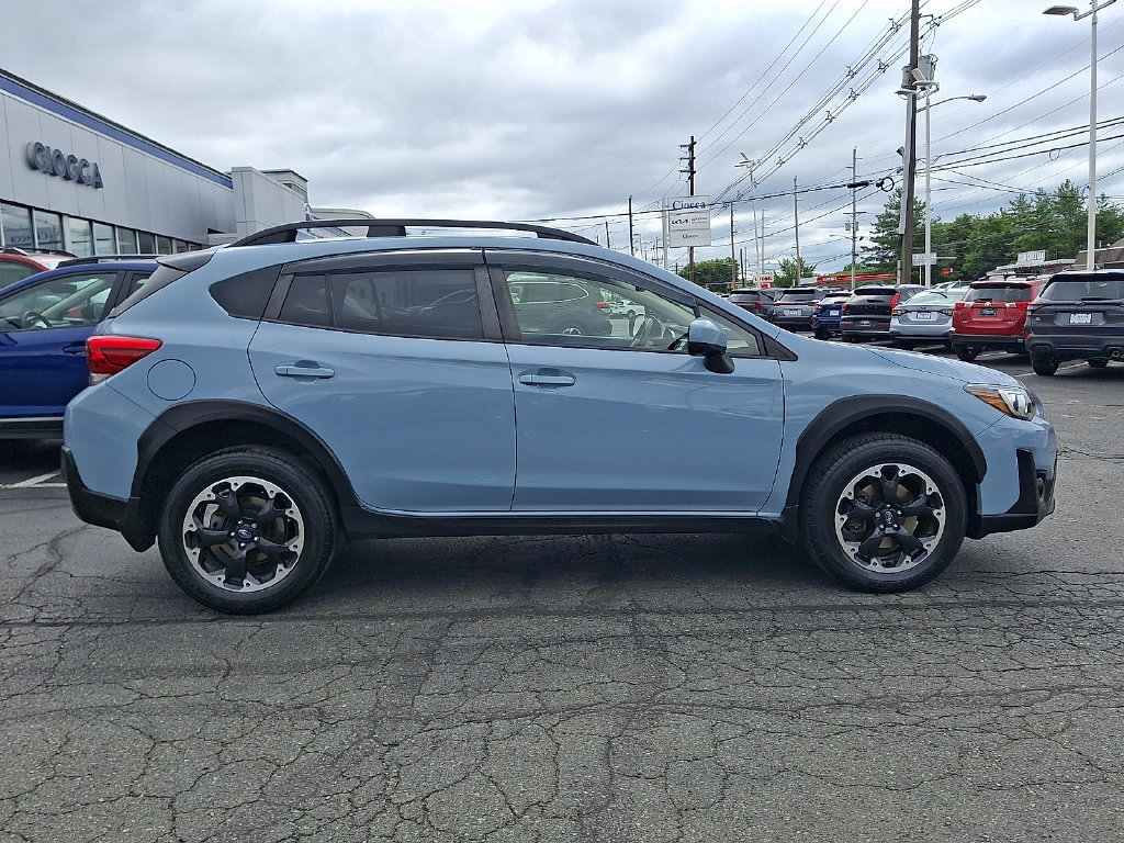 Used 2023 Subaru Crosstrek 2.0i Premium AWD/4WD image 9