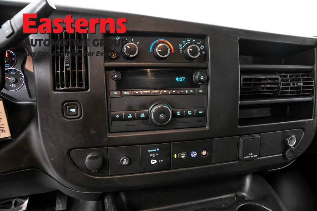 Used 2022 GMC Savana 2500 RWD image 11
