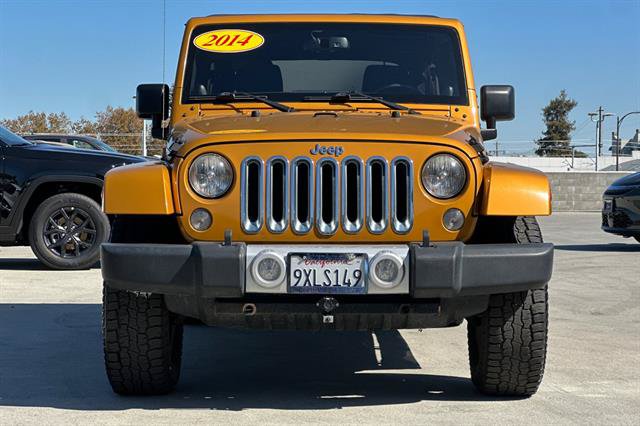 Used 2014 Jeep Wrangler Unlimited Sahara AWD/4WD image 8